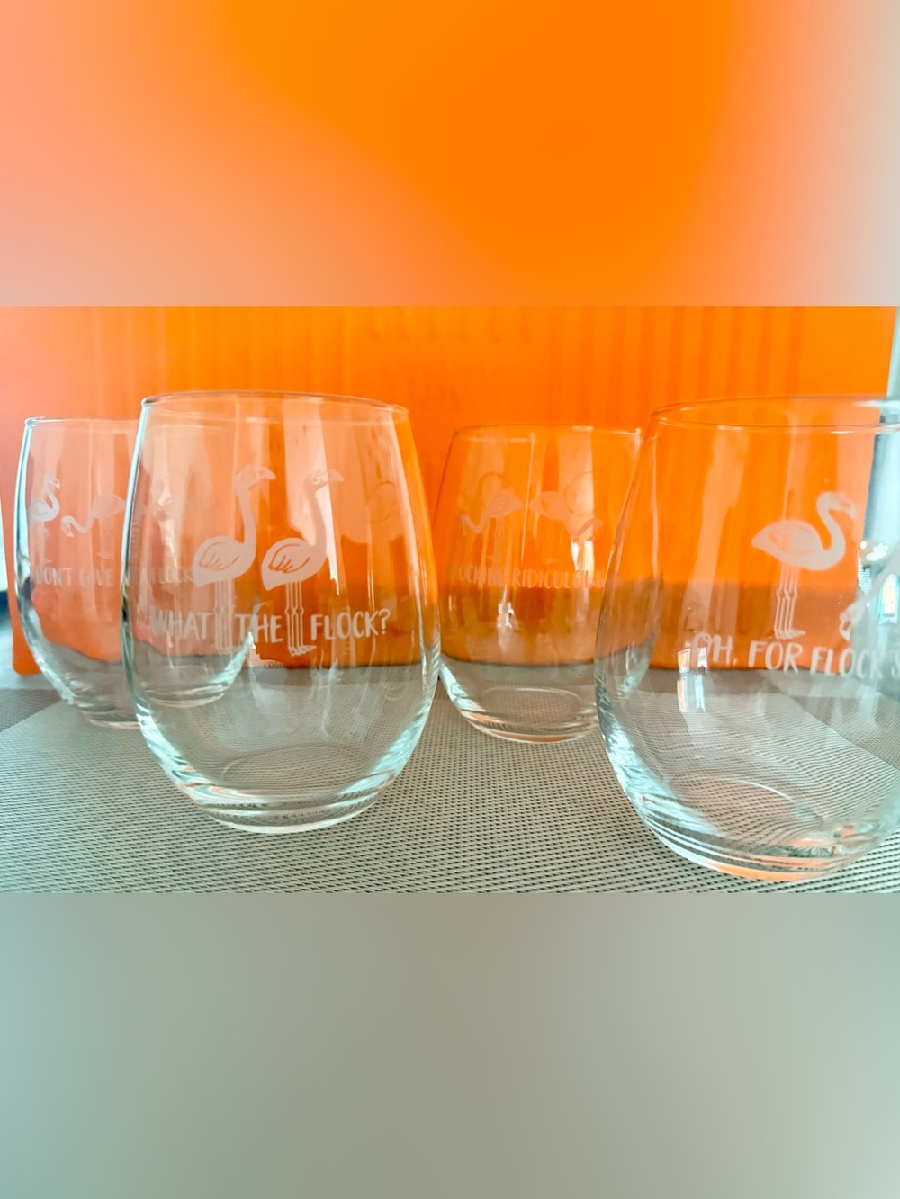 🦩Steamless Wine Glass Set with Flamingos 🦩